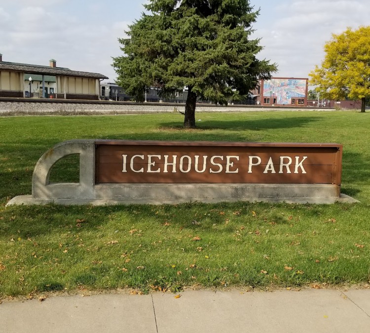 Icehouse Park (Galesburg,&nbspIL)